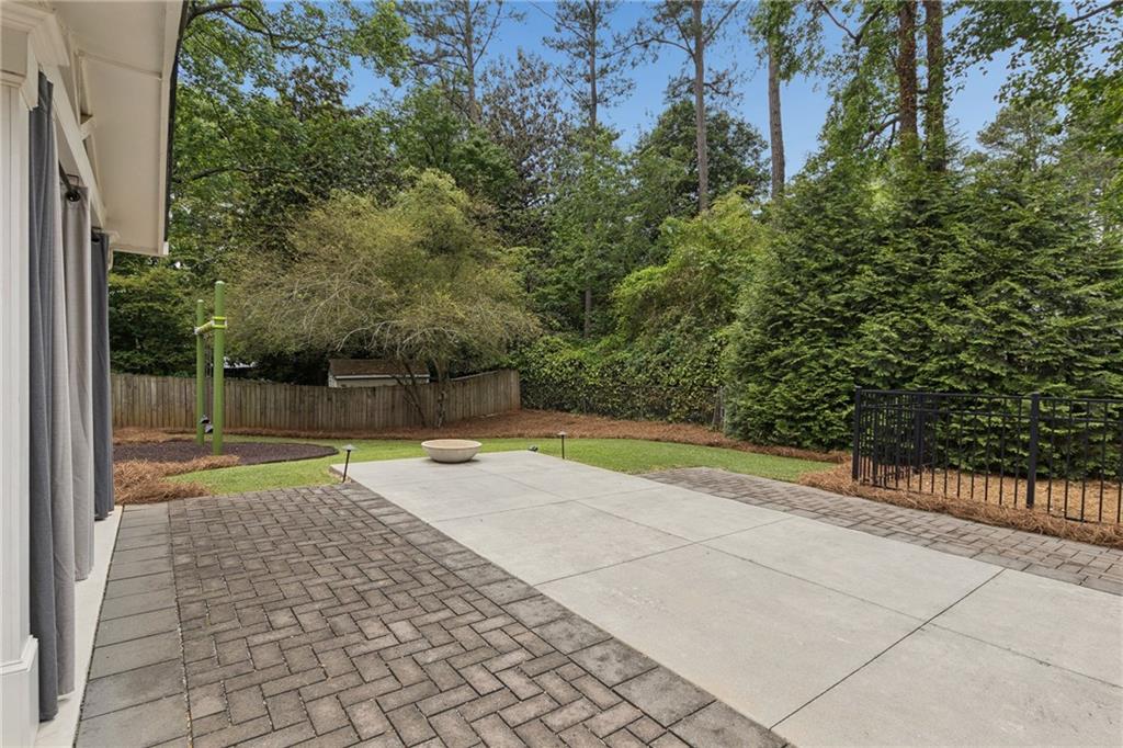 4428 E Kings Point Circle