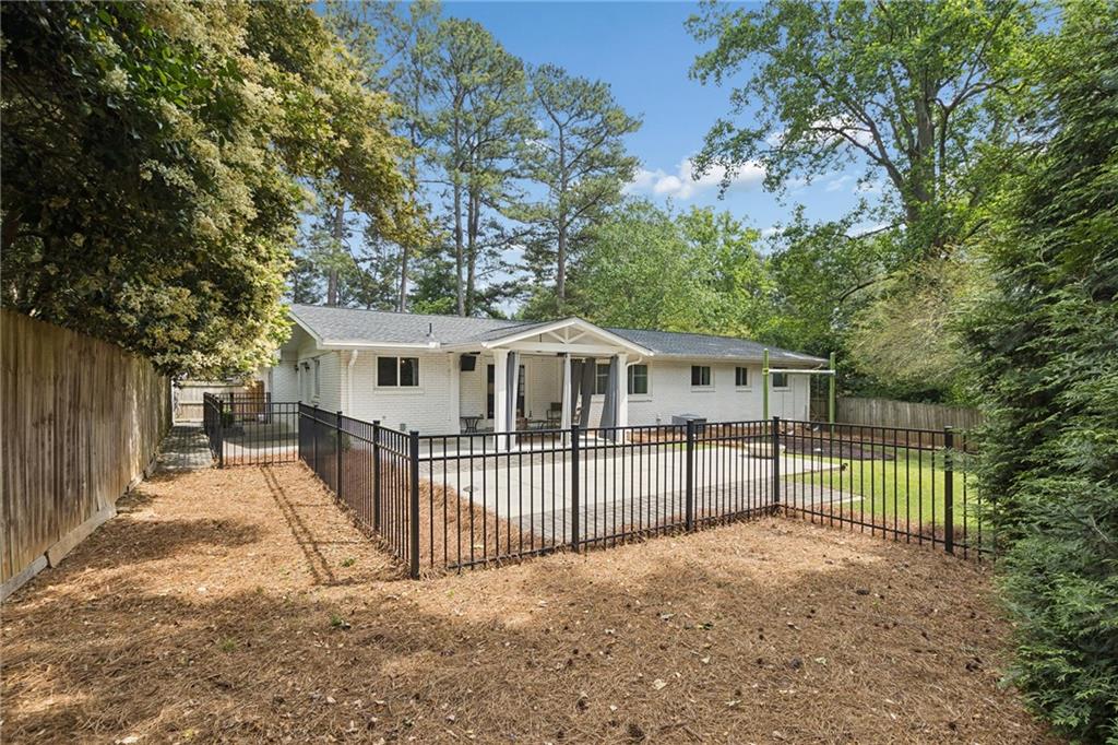 4428 E Kings Point Circle