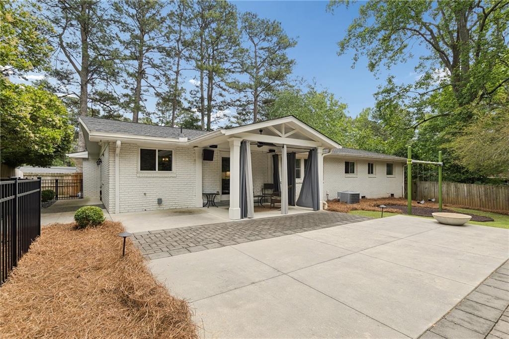 4428 E Kings Point Circle