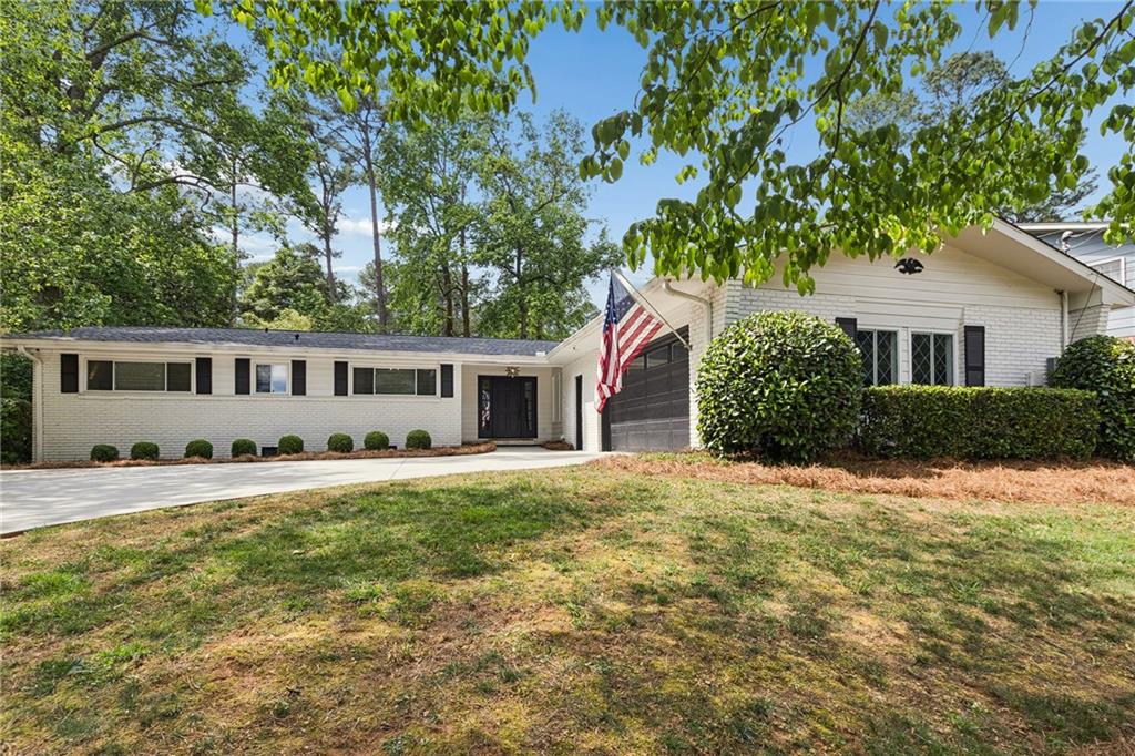 4428 E Kings Point Circle