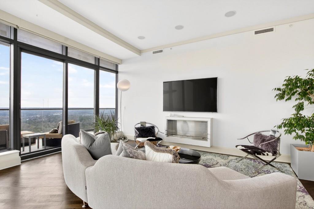 3344 Peachtree Road NE Unit 2904