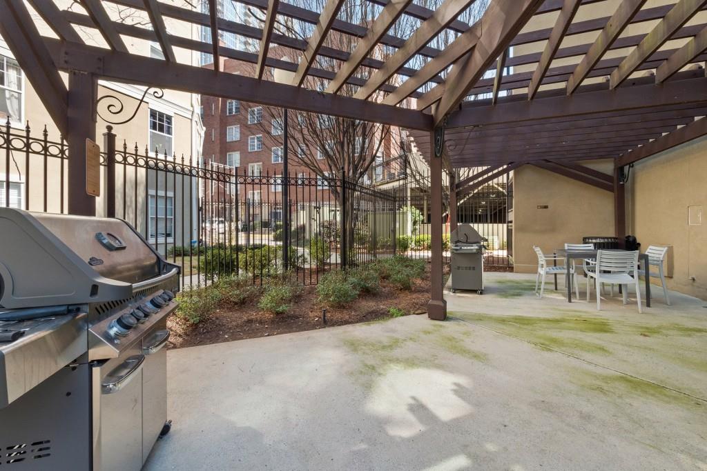 800 Peachtree Street NE Unit 1110