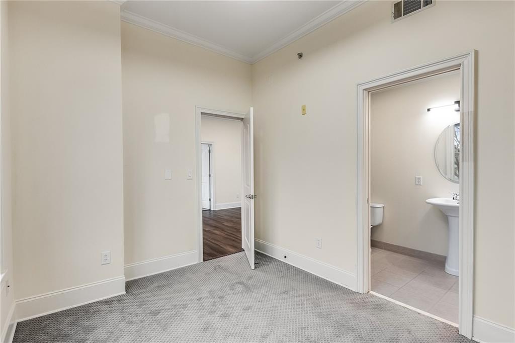 2255 Peachtree Road NE Unit 522