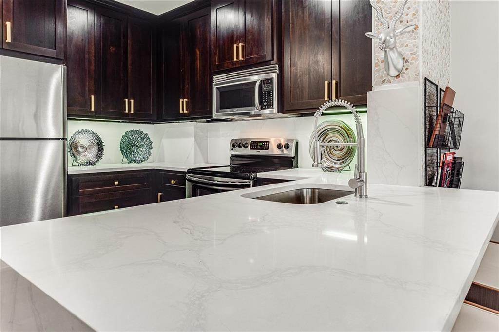 2255 Peachtree Road NE Unit 522