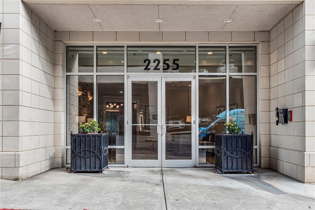 2255 Peachtree Road NE Unit 522