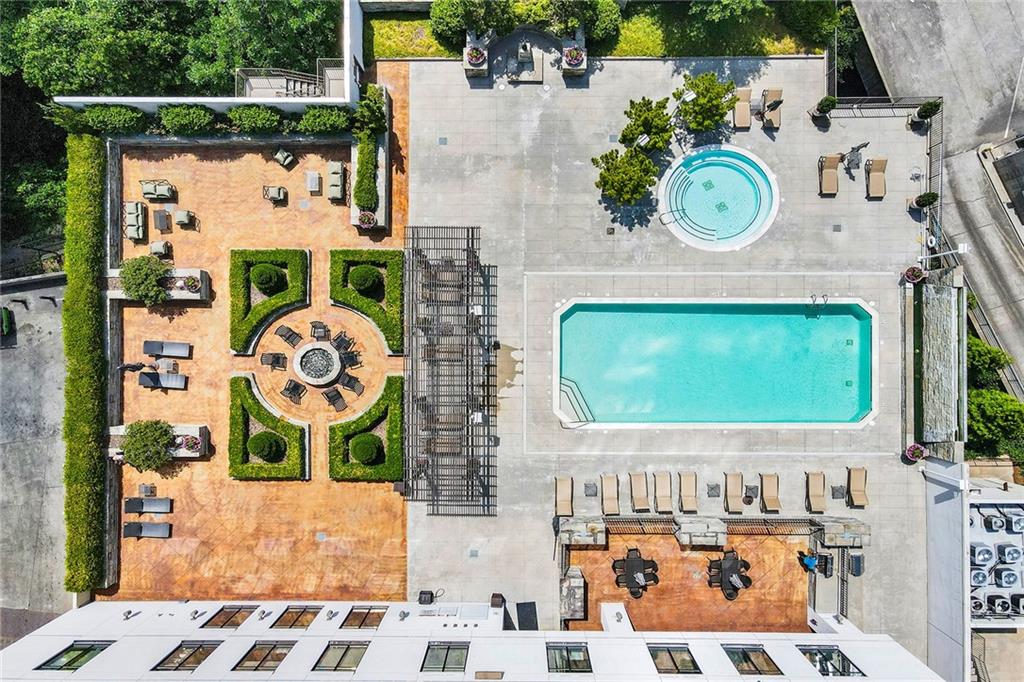 2255 Peachtree Road NE Unit 522