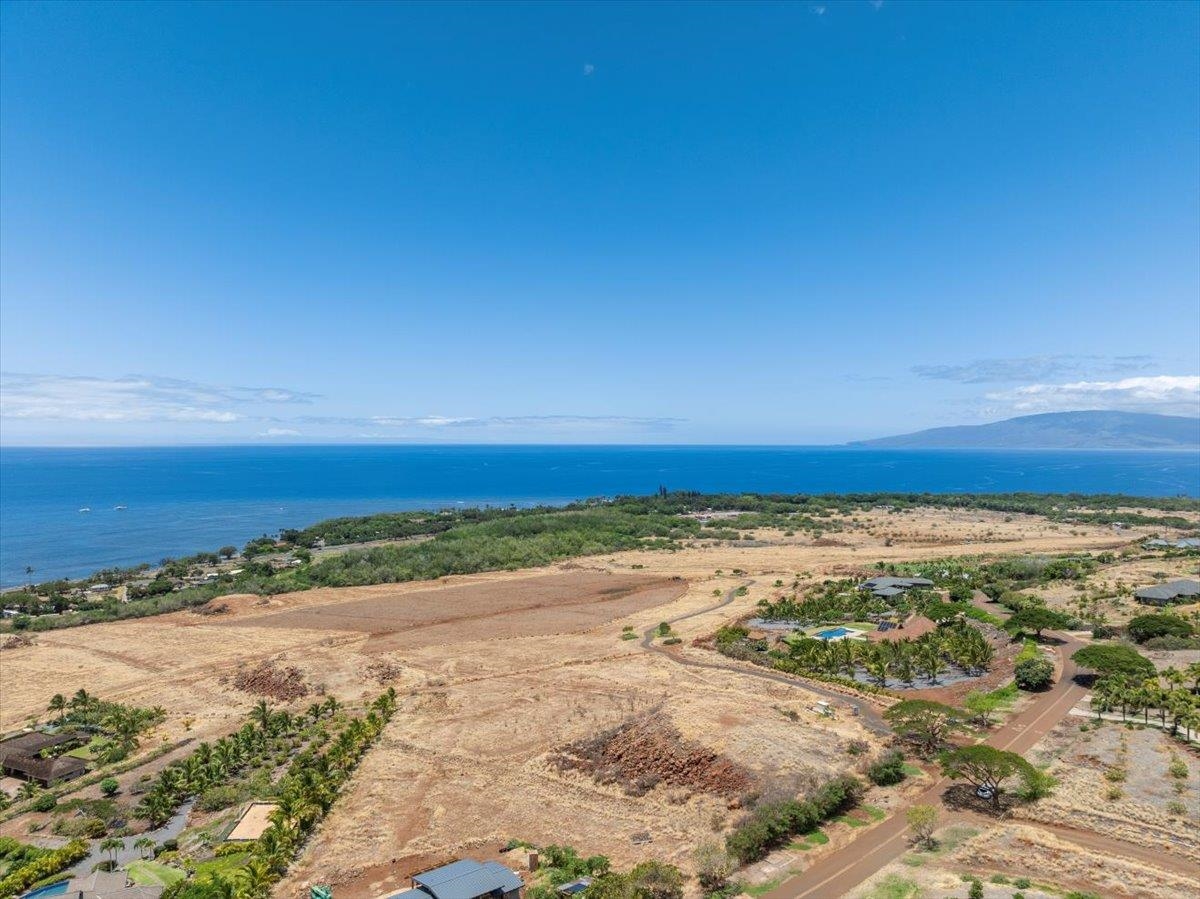 295 Luawai St Unit: 12A