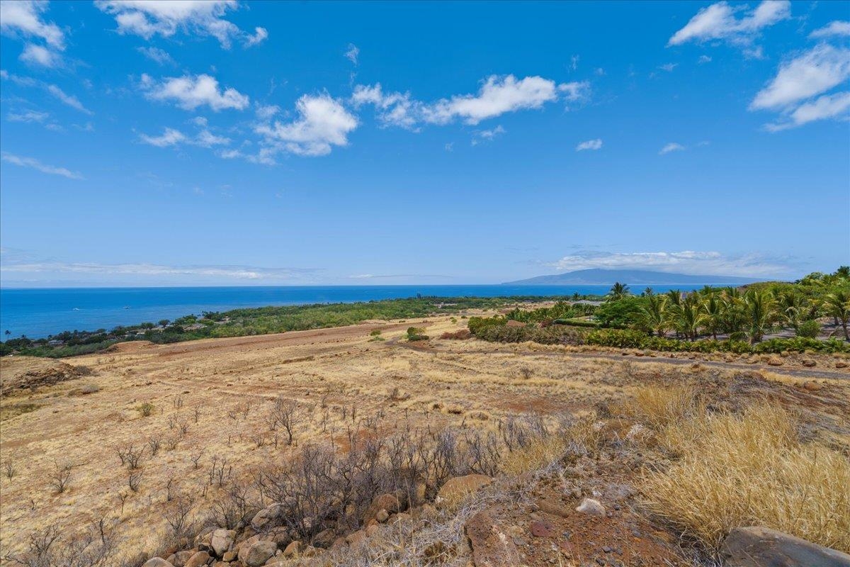295 Luawai St Unit: 12A