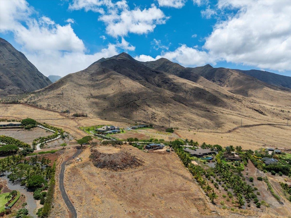 295 Luawai St Unit: 12A