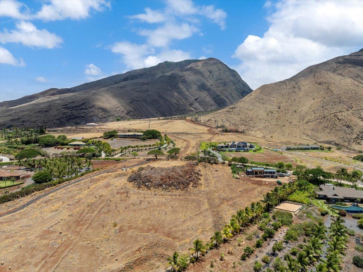 295 Luawai St Unit: 12A