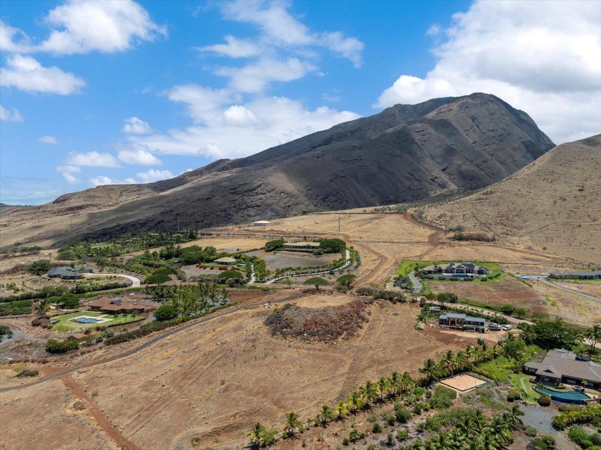 295 Luawai St Unit: 12A