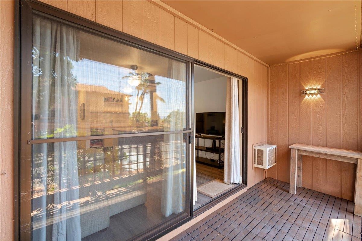 3740 Lower Honoapiilani Rd Unit: E102