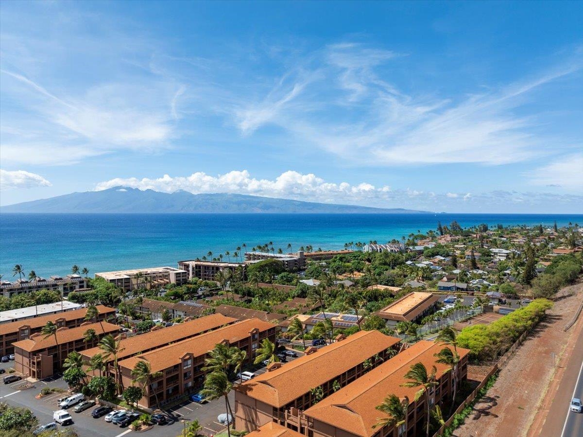 3740 Lower Honoapiilani Rd Unit: E102