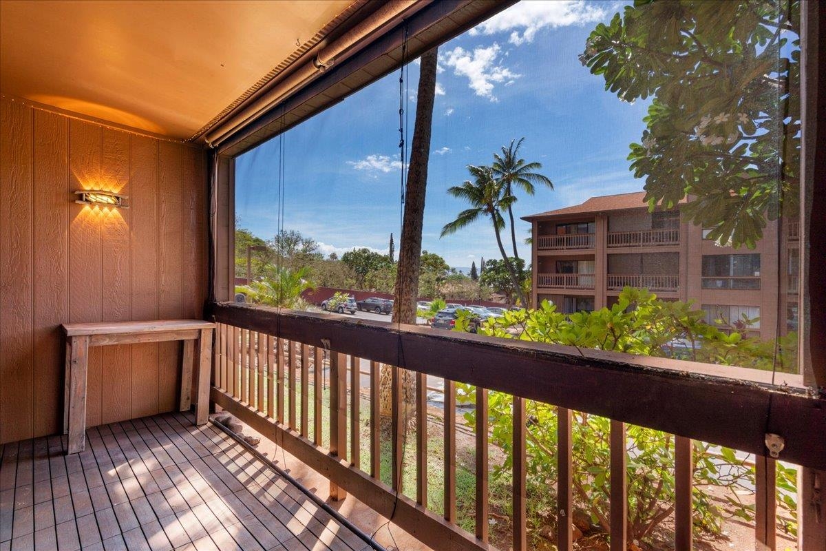 3740 Lower Honoapiilani Rd Unit: E102