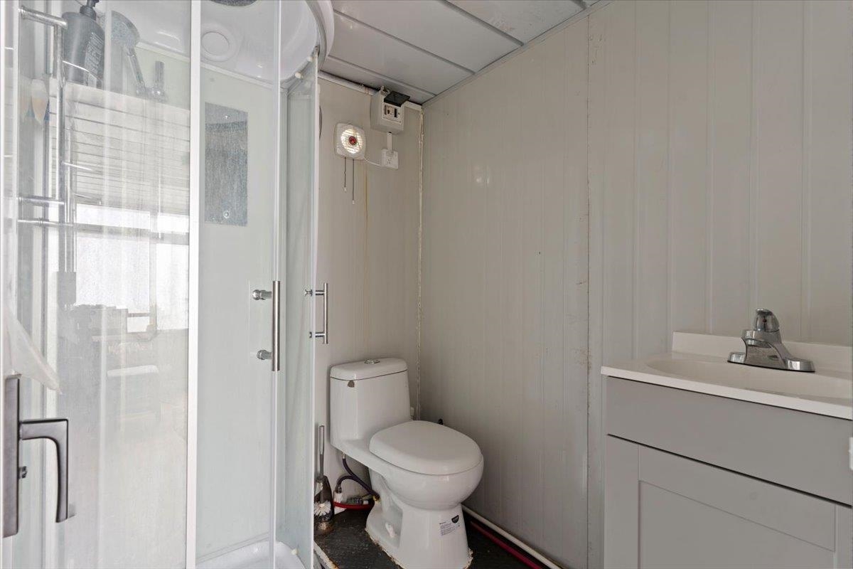 200 Awalau Rd Unit: Unit B