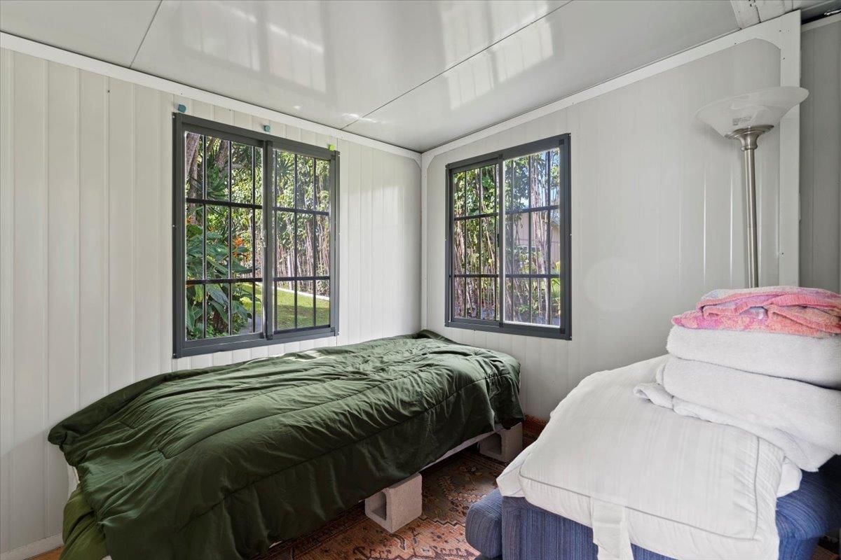 200 Awalau Rd Unit: Unit B