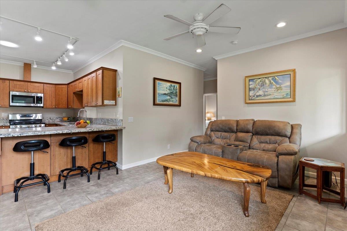 200 Awalau Rd Unit: Unit B