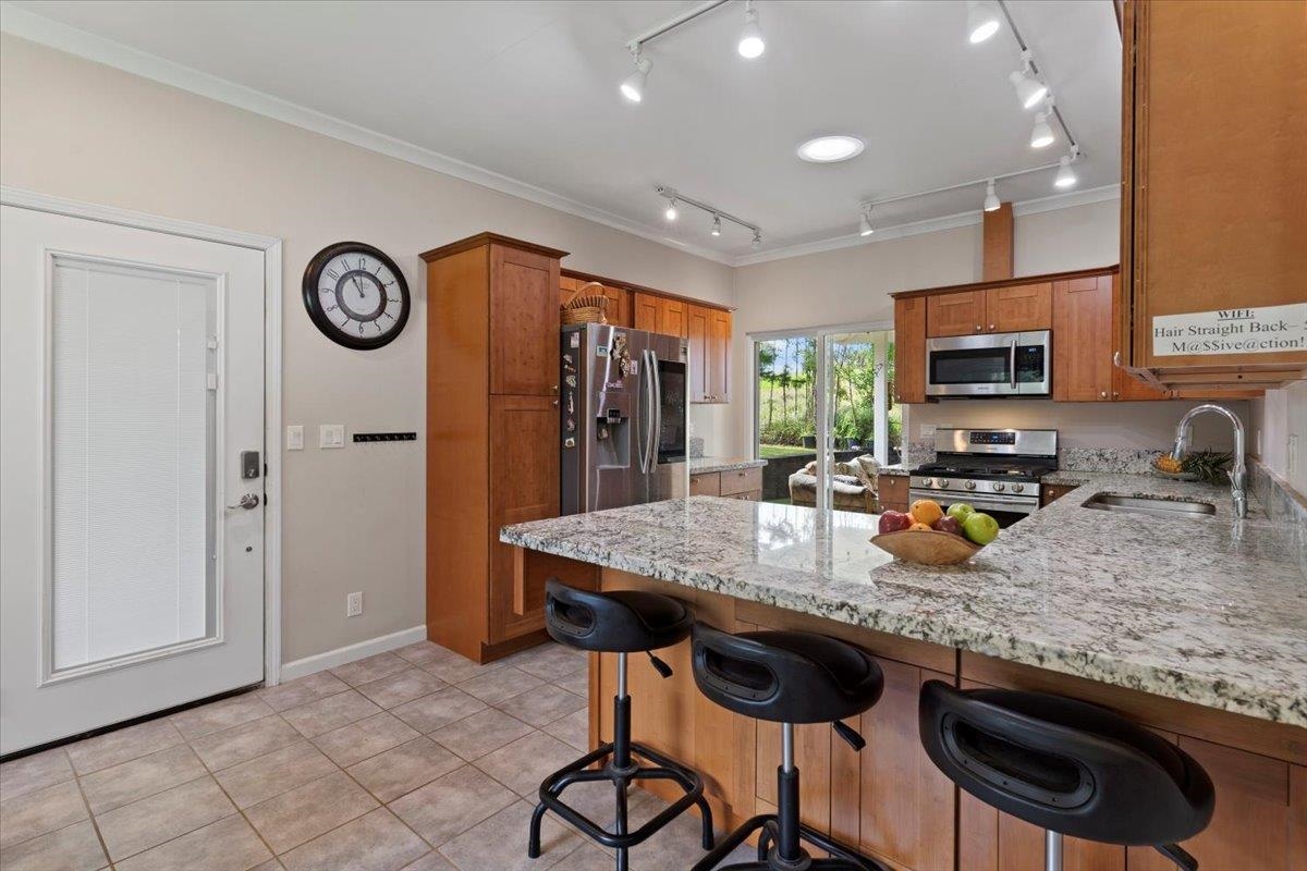 200 Awalau Rd Unit: Unit B