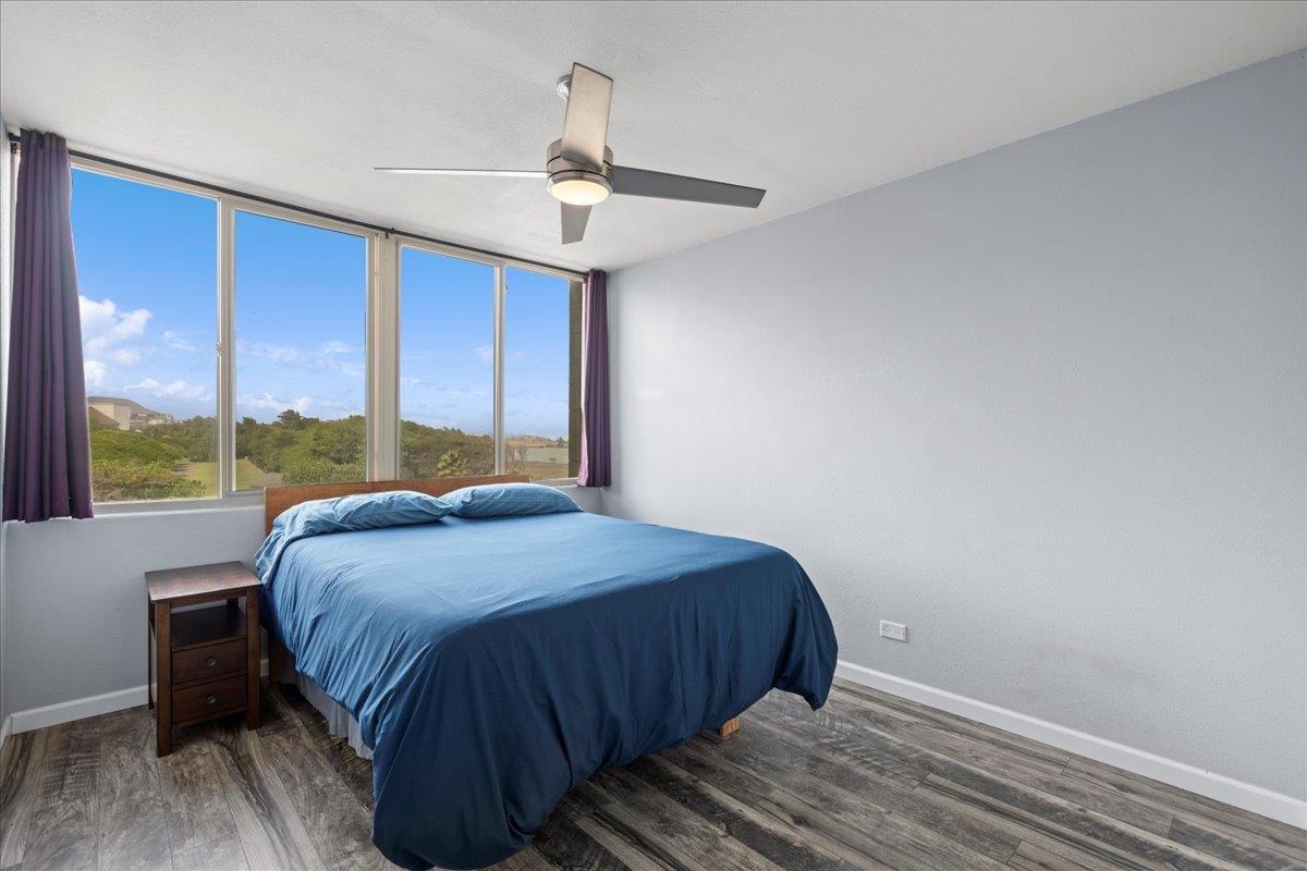 111 KAHULUI BEACH Rd Unit: D 412