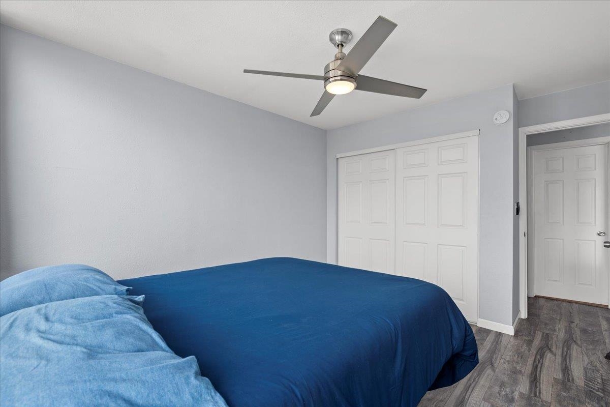 111 KAHULUI BEACH Rd Unit: D 412