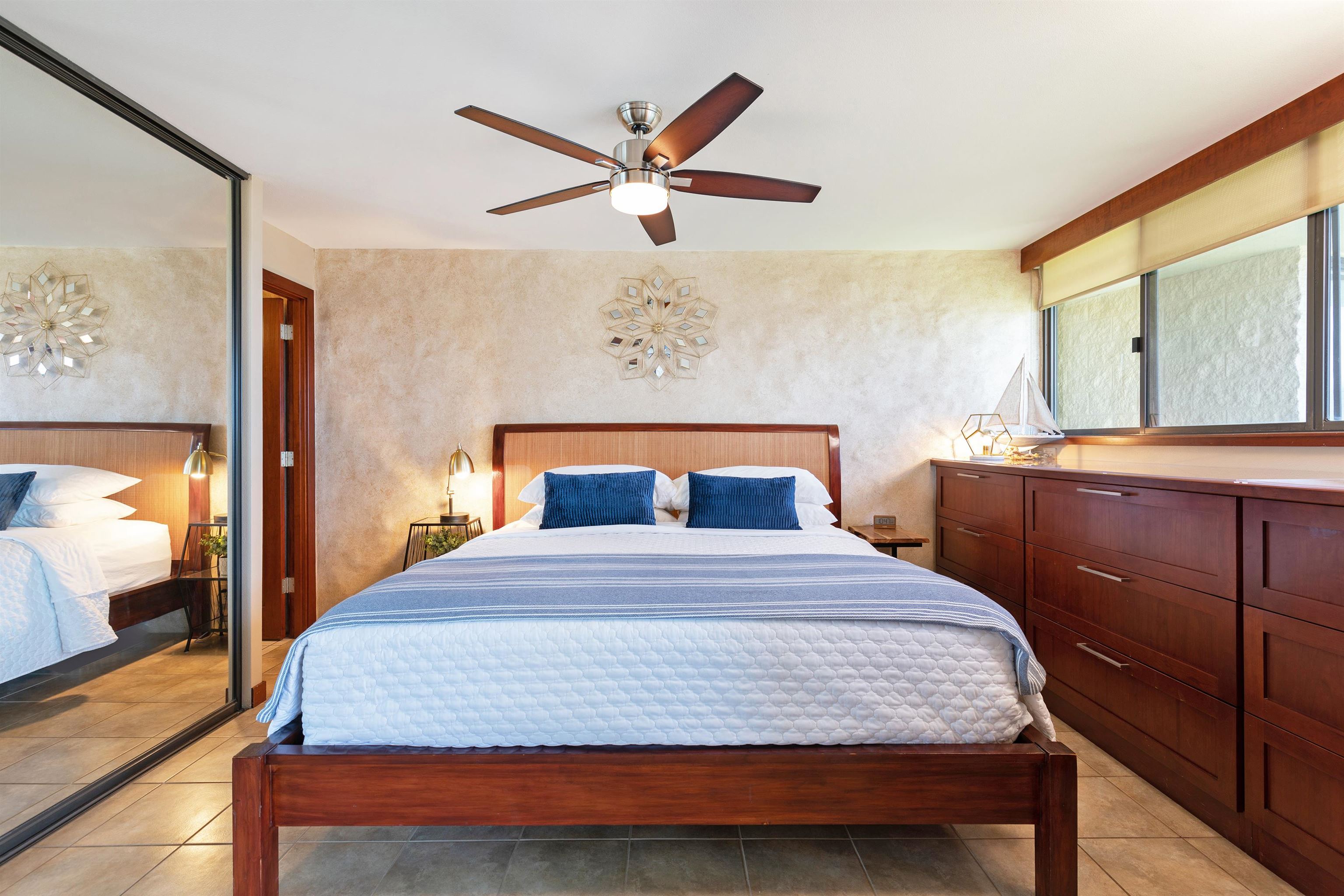 250 Hauoli St Unit: 412