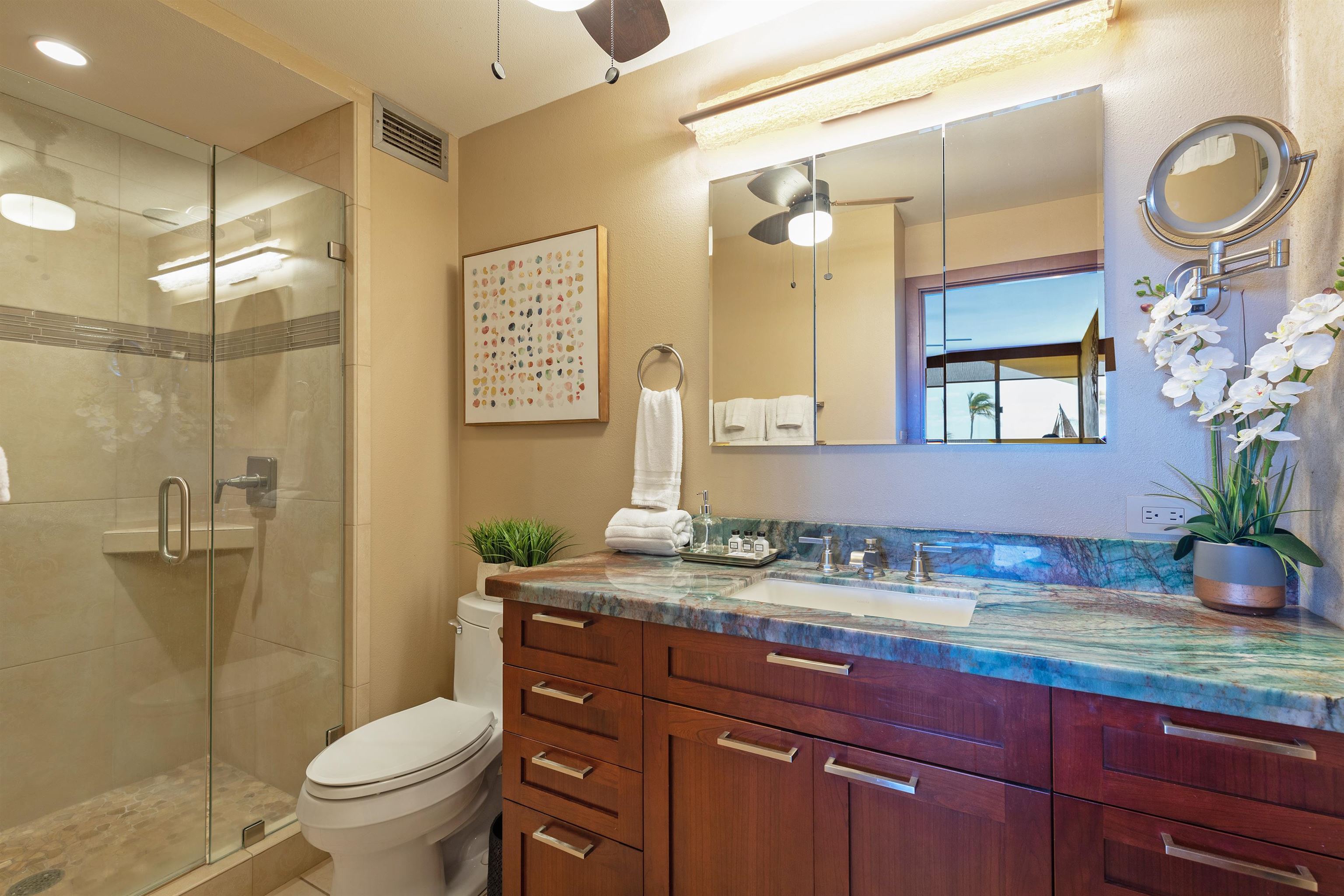 250 Hauoli St Unit: 412