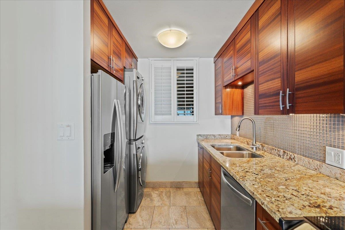 250 Hauoli St Unit: 317