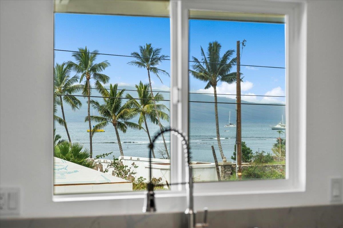 310 Front St Unit: B