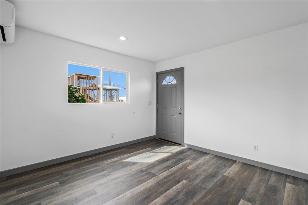 310 Front St Unit: B