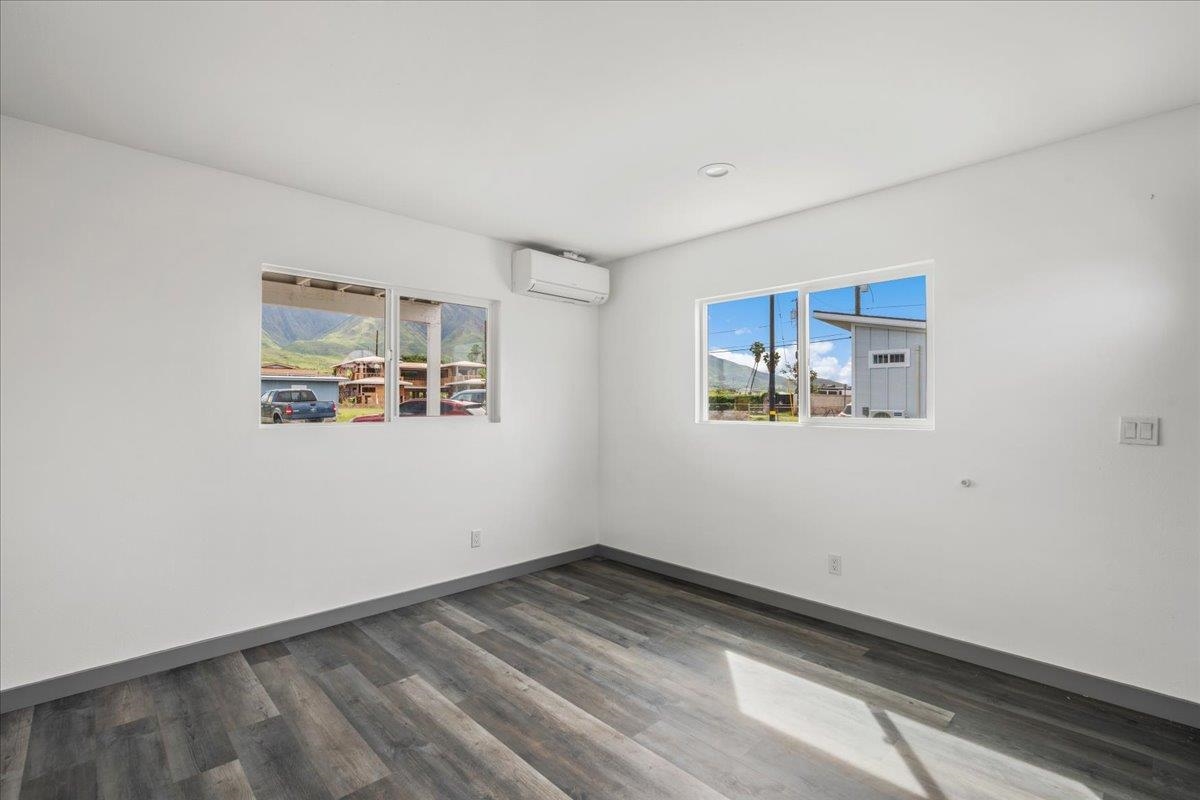 310 Front St Unit: B