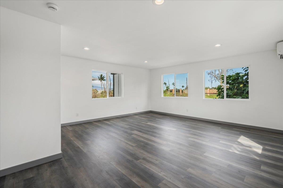 310 Front St Unit: B