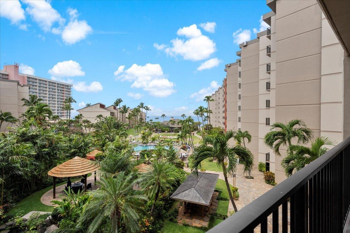 3445 Lower Honoapiilani Rd Unit: 423