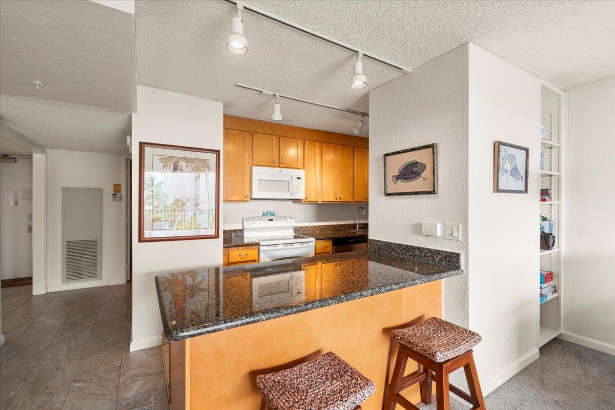 3445 Lower Honoapiilani Rd Unit: 423