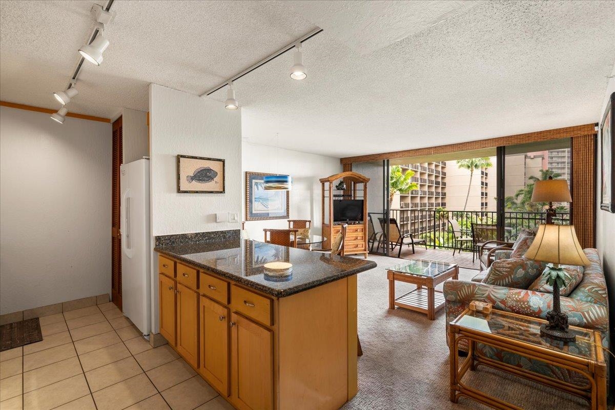 3445 Lower Honoapiilani Rd Unit: 423