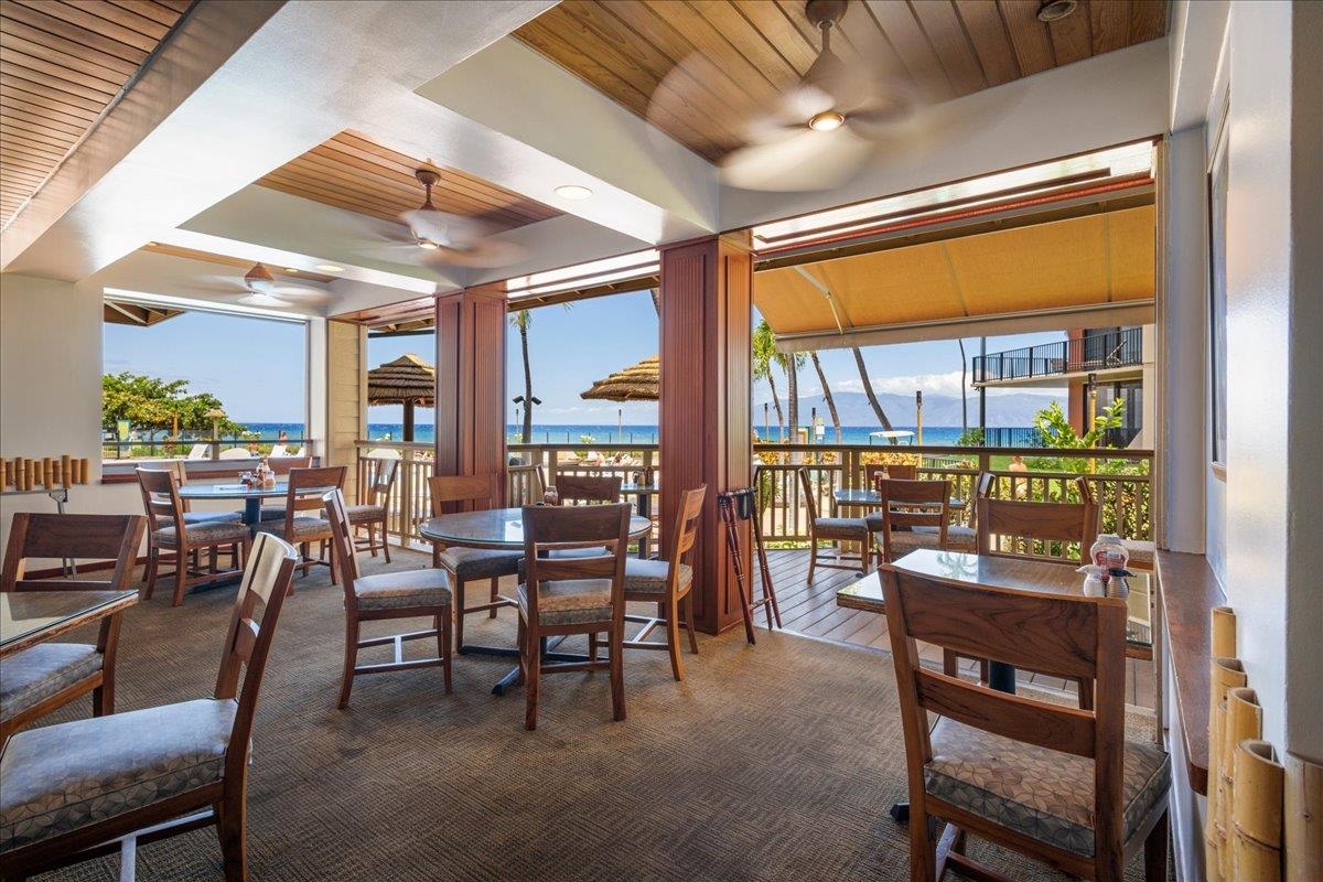 3445 Lower Honoapiilani Rd Unit: 423