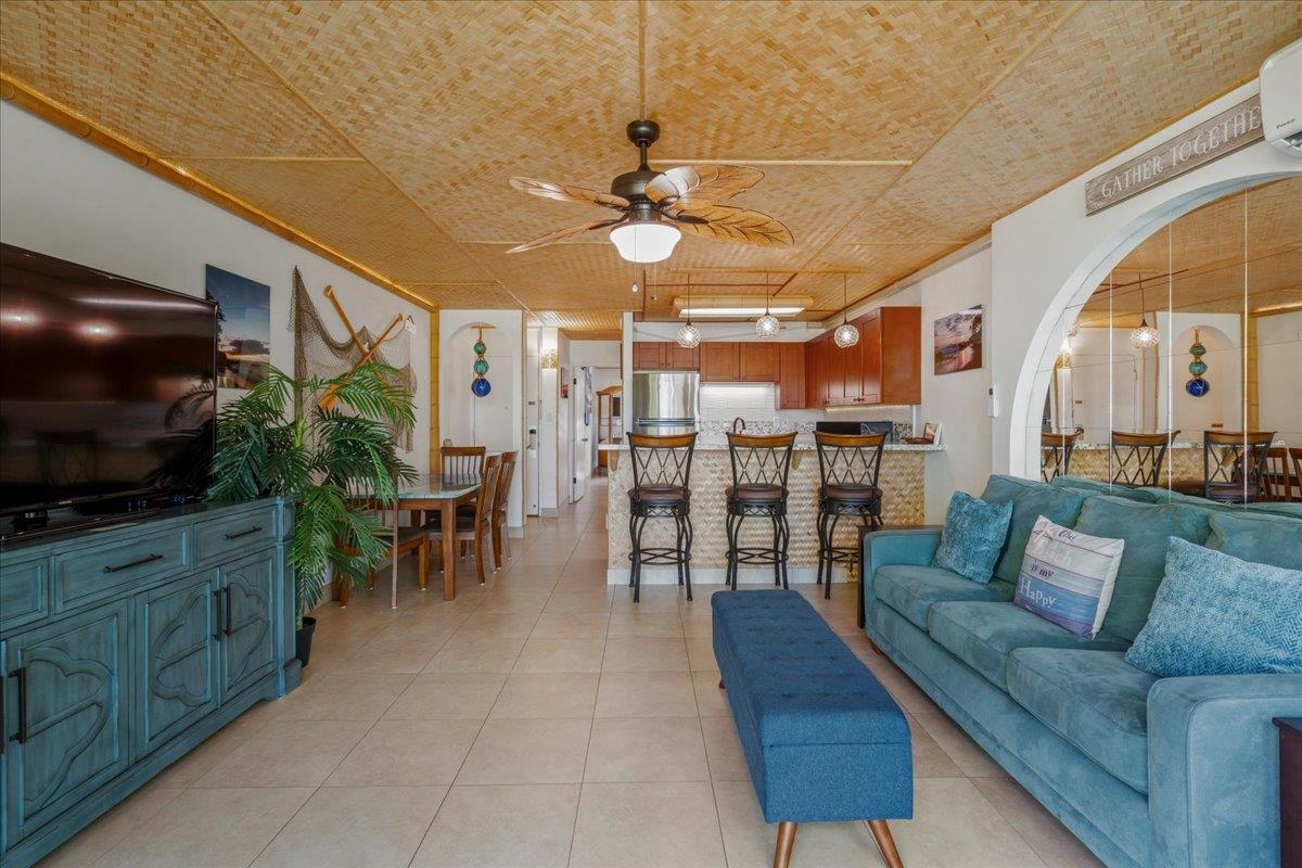 120 HUI RD F Unit: B-4