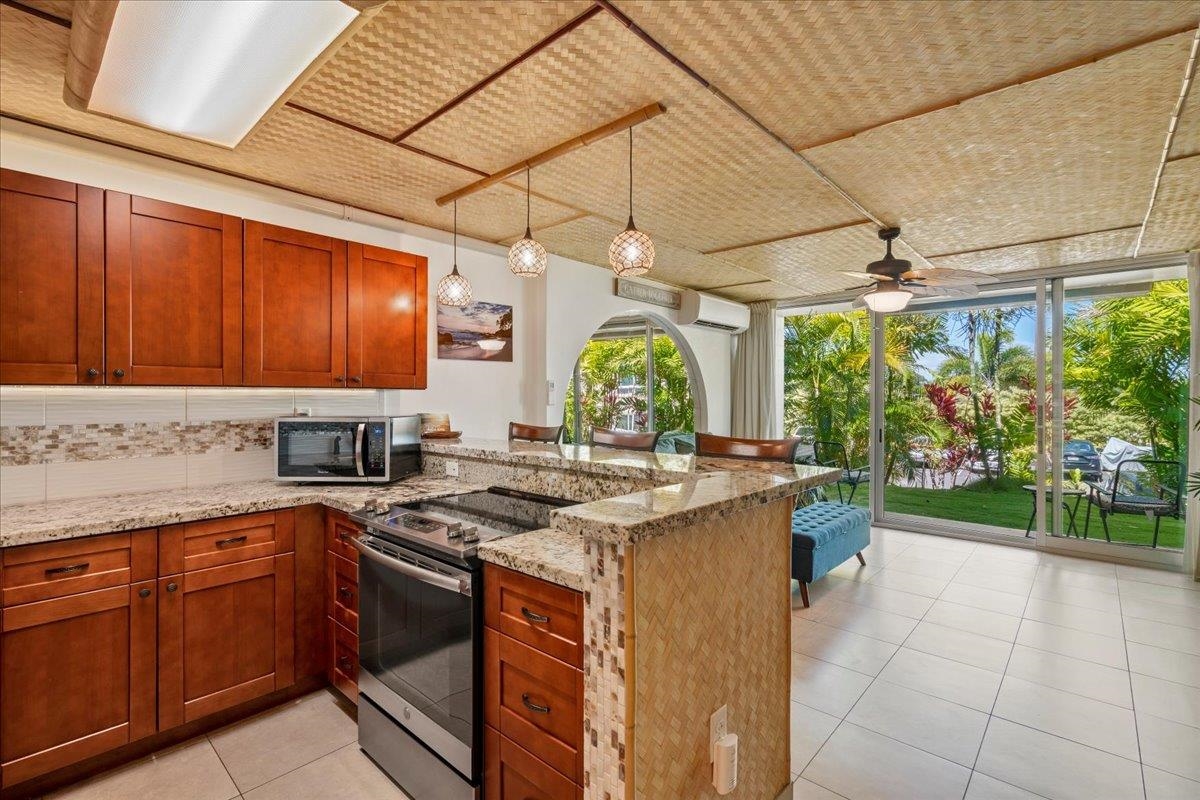 120 HUI RD F Unit: B-4