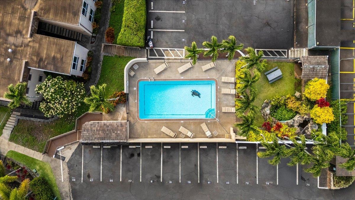 120 HUI RD F Unit: B-4