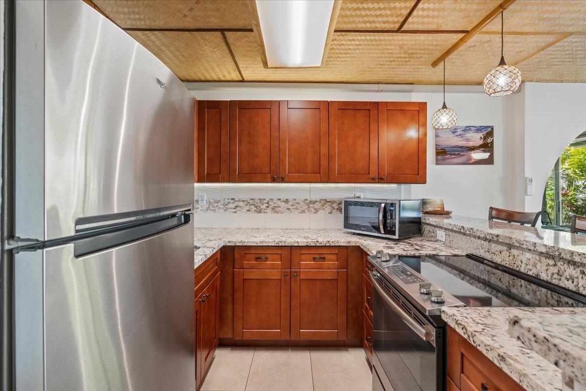 120 HUI RD F Unit: B-4