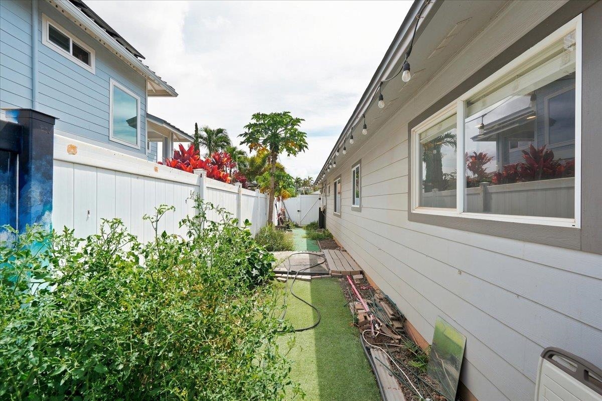 53 Polale St