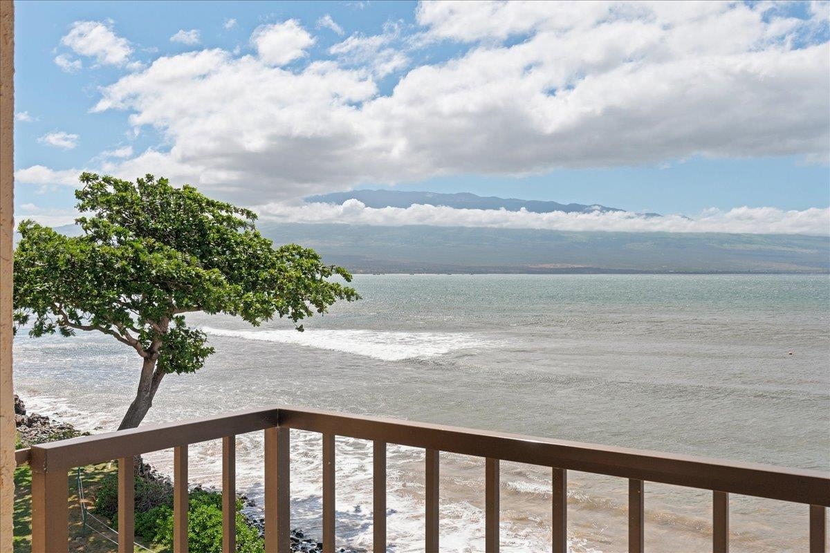 250 Hauoli Rd Unit: 304