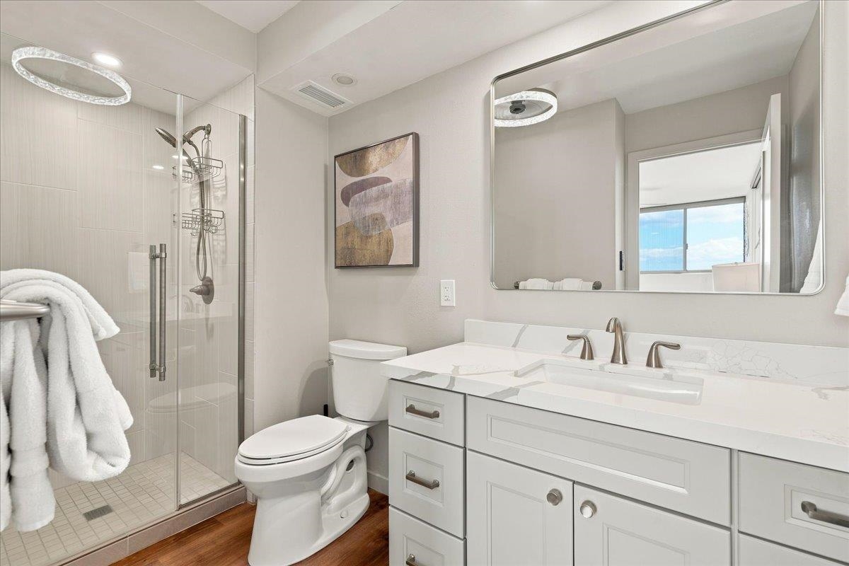 250 Hauoli Rd Unit: 304