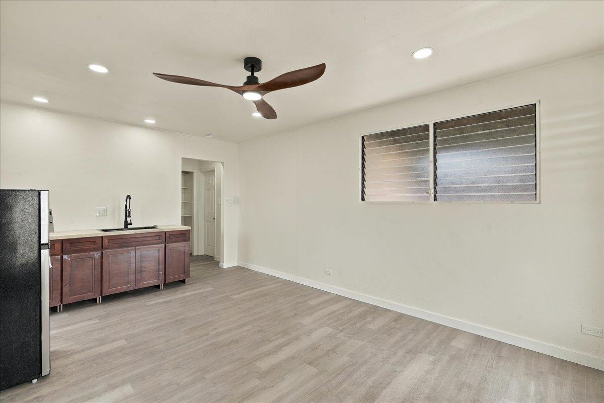 400 Palama Dr