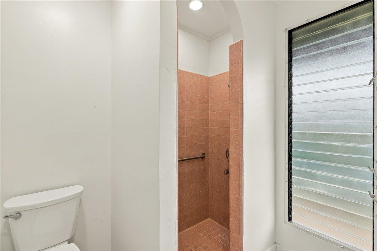 400 Palama Dr
