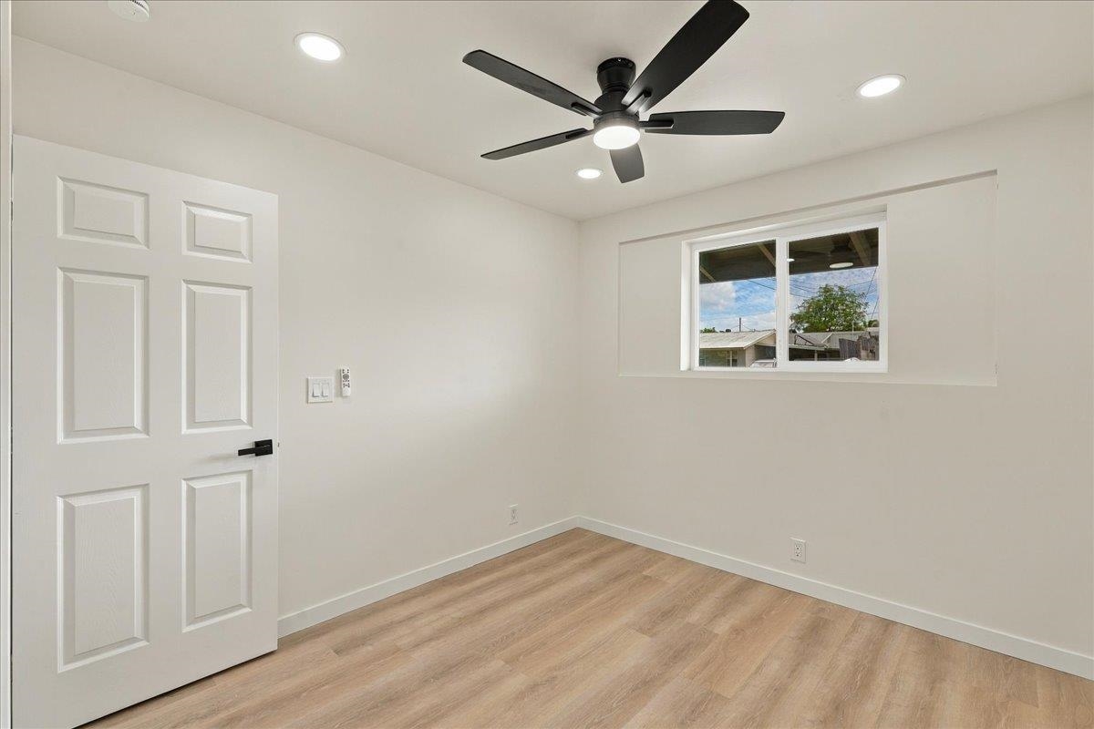 400 Palama Dr