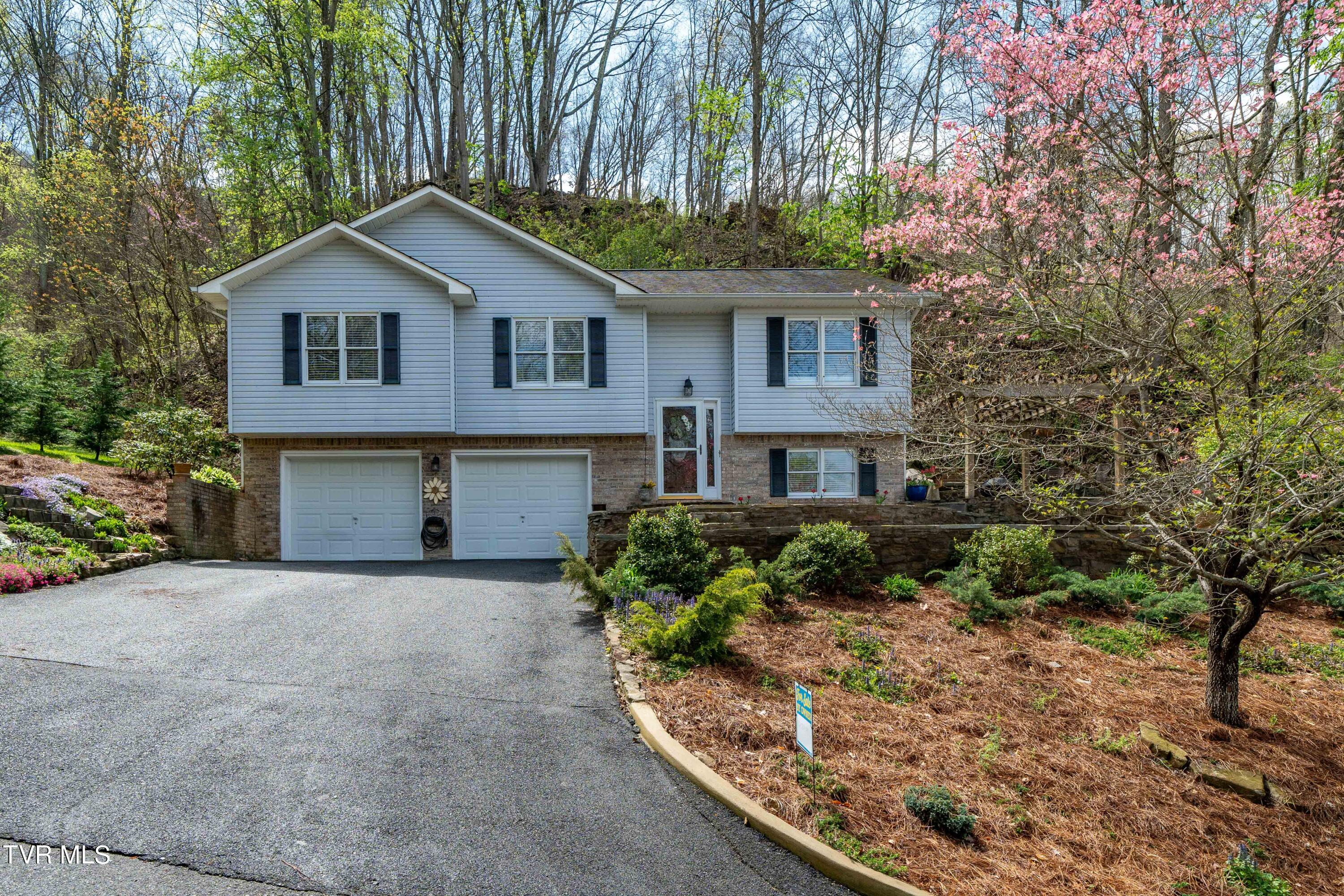 1004 Boyd Path Court