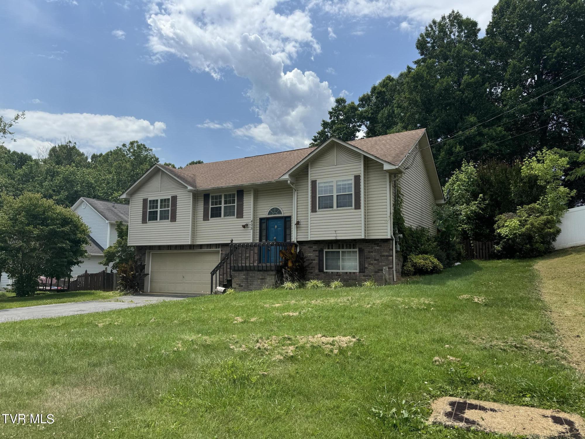405 Neal Drive