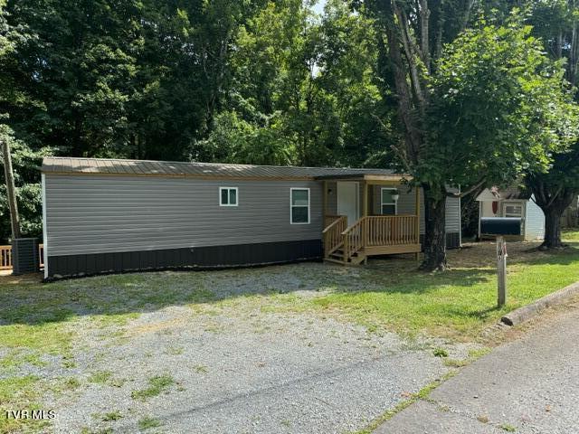 170 Hidden Oaks Drive