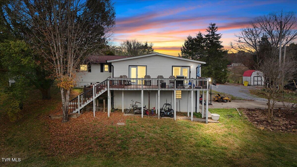 5929 Stardust Road