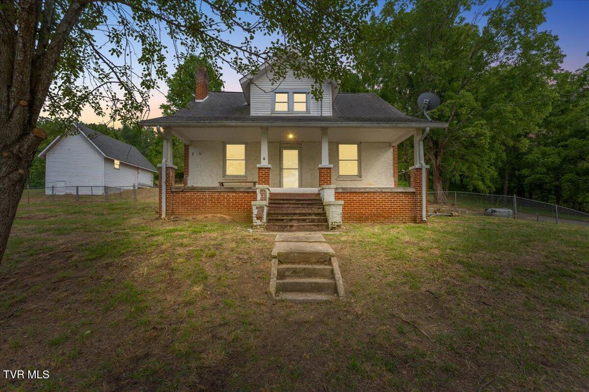 4591 Greenwood Drive